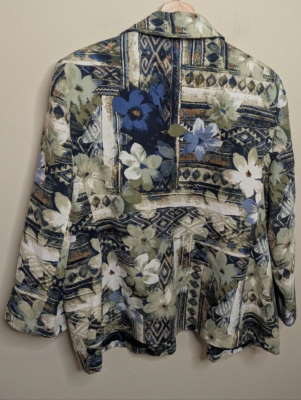 Alfred Dunner Floral Aztec Print Open Front Jacket Size 18
